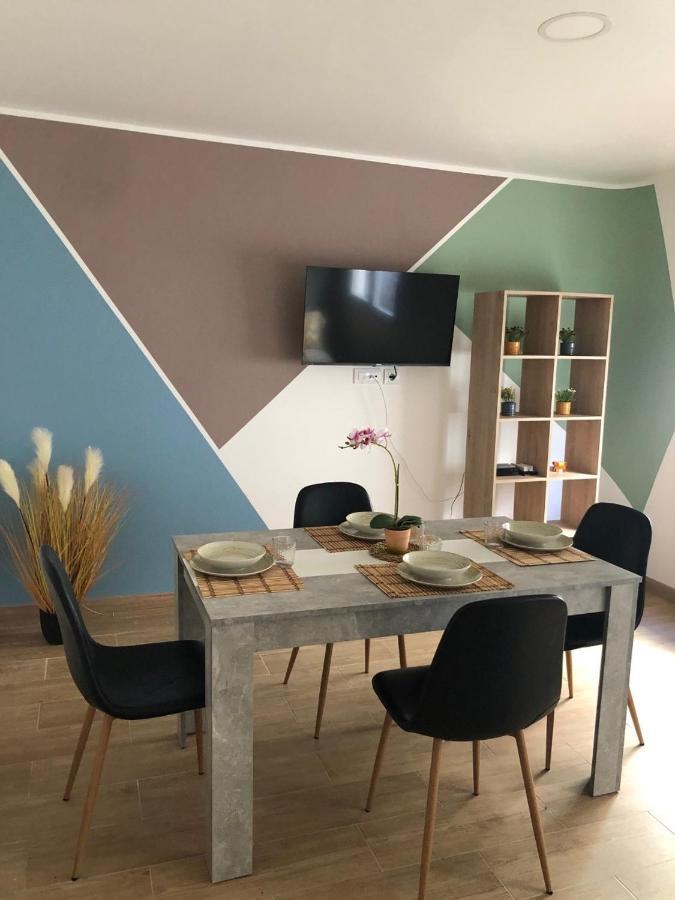 Bel Appartement Roses Plage Bagian luar foto