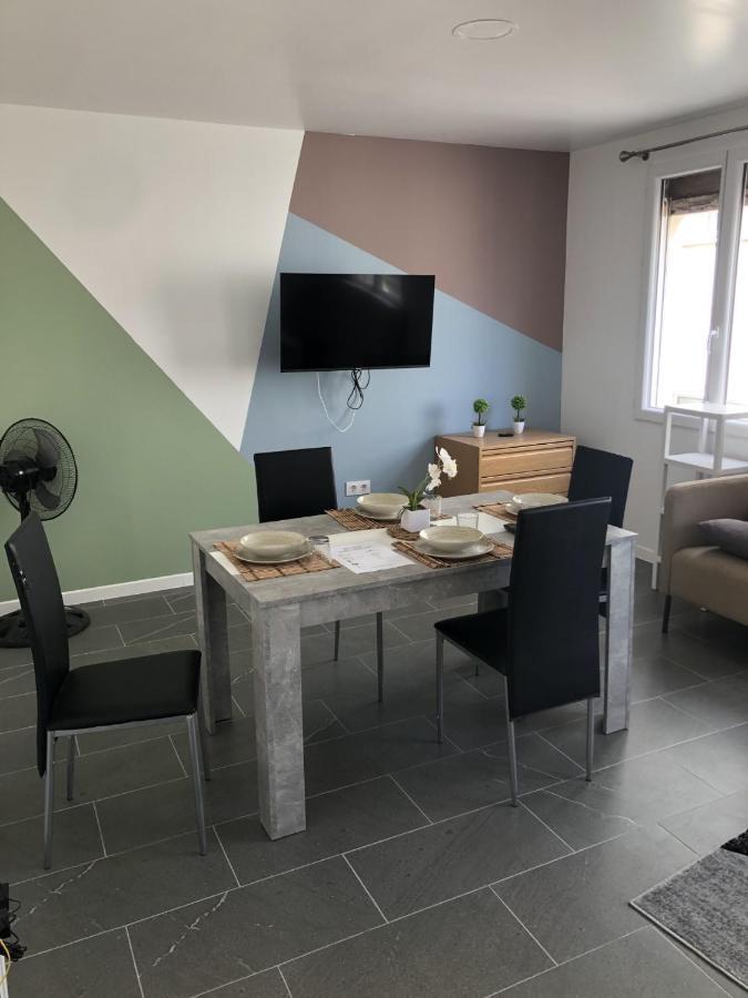 Bel Appartement Roses Plage Bagian luar foto