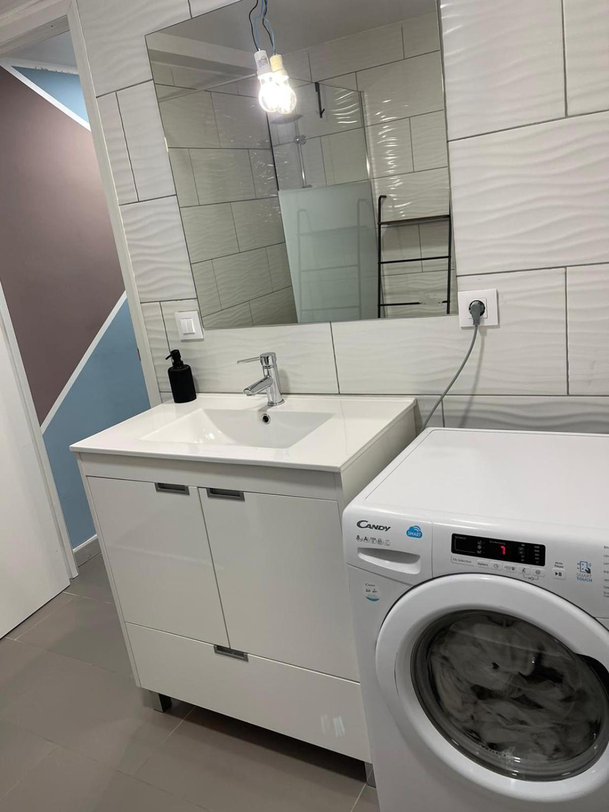 Bel Appartement Roses Plage Bagian luar foto